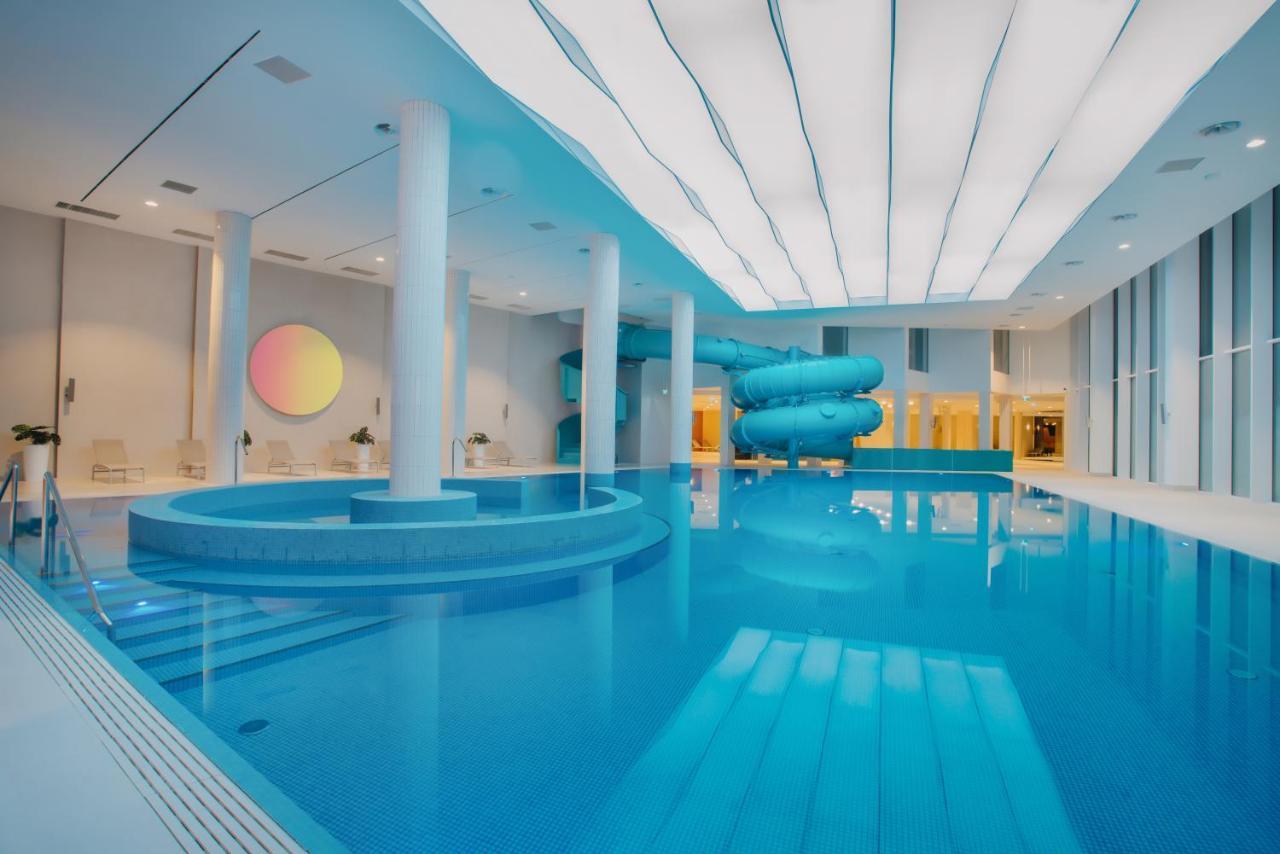 Crystal Mountain 5* Weichsel
