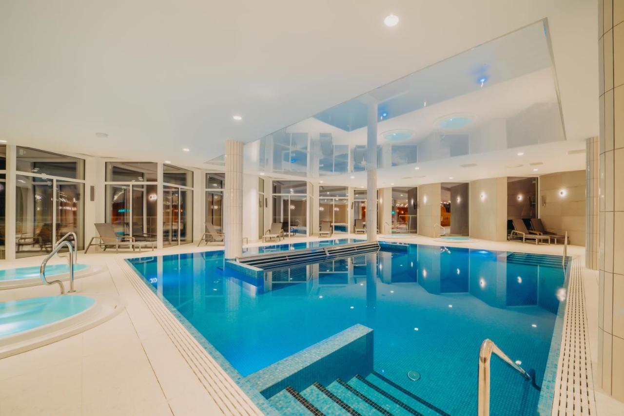 Hotel Crystal Mountain 5*