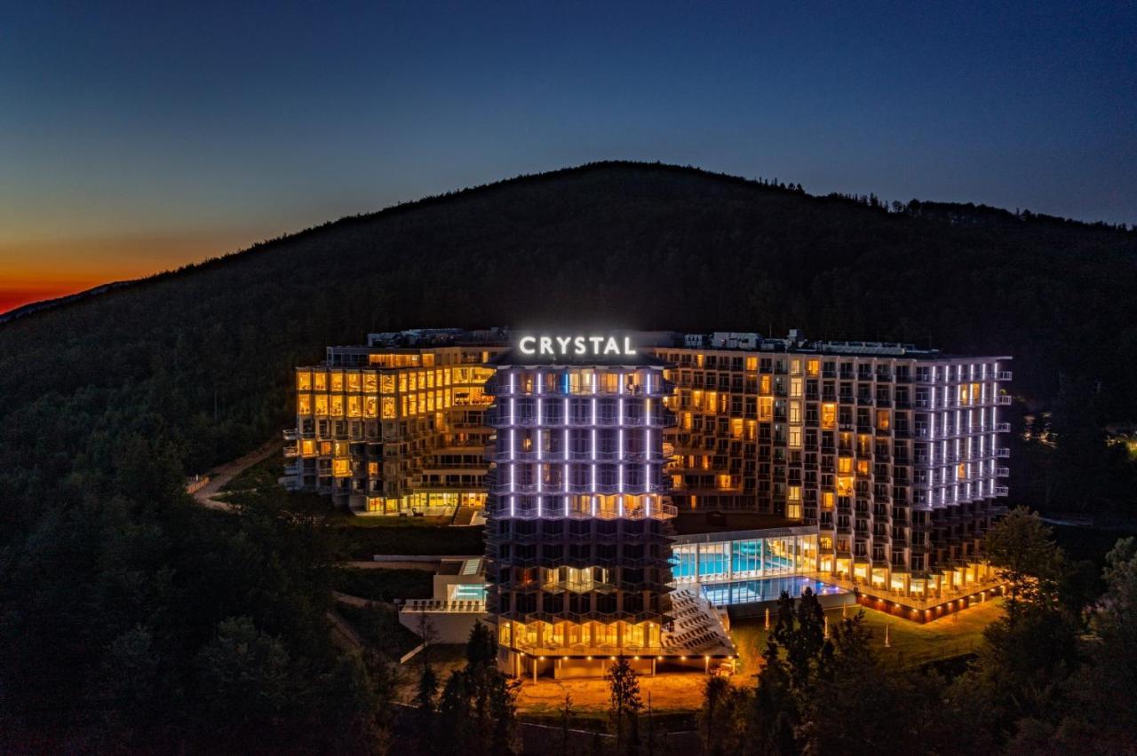 Crystal Mountain Hotel