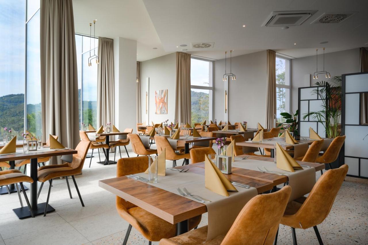 Hotel Crystal Mountain 5*